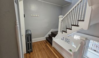 592 Laurel Ave 2Nd Floor, Bridgeport, CT 06605