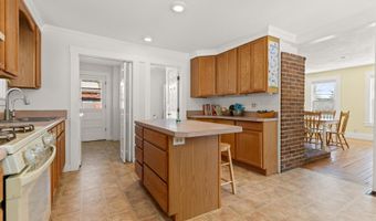9 Kelsea Ave, Center Harbor, NH 03226