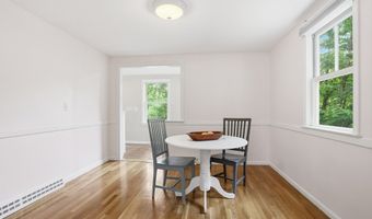 39 Ethan Allen Dr, Acton, MA 01720