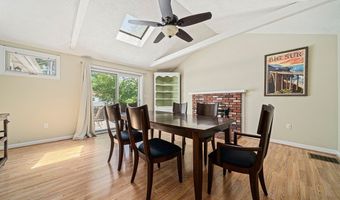 133 Russell Ln, Abington, MA 02351