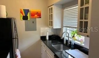 1002 W PAR St 16, Orlando, FL 32804