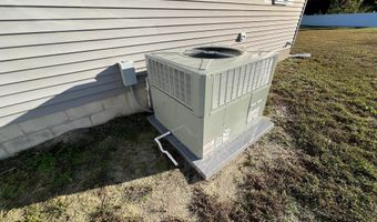 33016 FOREST KNOLL Dr, Laurel, DE 19956