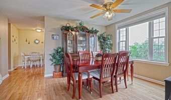 6112 MACARTHUR Dr, Harrisburg, PA 17112