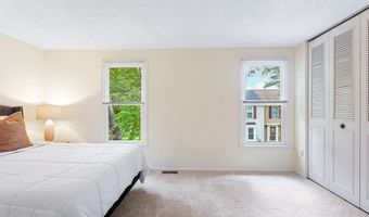11230 WESTPORT Dr, Bowie, MD 20720