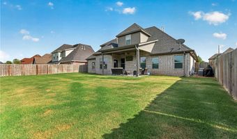 1902 SW Edinburgh Ave, Bentonville, AR 72713