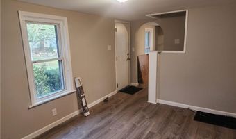 1920 17th St SW, Akron, OH 44314