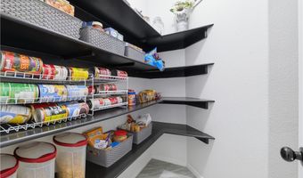 6407 SW Chestnut Hill Rd, Bentonville, AR 72713
