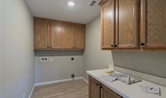 1047 N King St, Alice, TX 78332