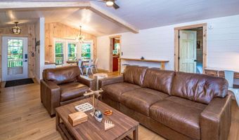 60 Brookside Ave, Albany, NH 03818
