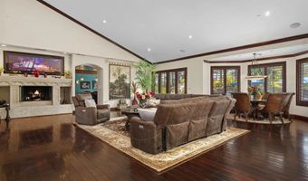 2882 Conestoga Cir, Alpine, CA 91901