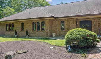 77 Leroy Ave, Berlin, NJ 08009