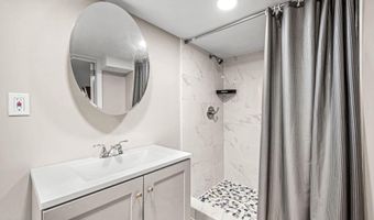 205 W LOUDON St, Philadelphia, PA 19120