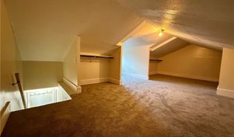 566 MCKINLEY Ave, Akron, OH 44311