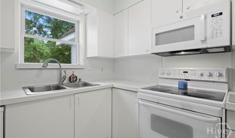 157 Ole Oak Rd, Allenhurst, GA 31301