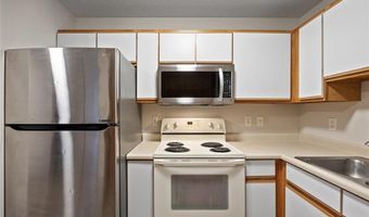 158 Elm Ridge Dr, North Liberty, IA 52317