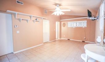 29 Dean Ave, Johnston, RI 02919