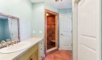 18 Anawan Ave, Narragansett, RI 02882