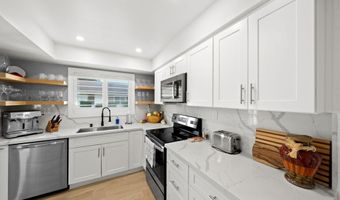 3660 Vista Campana N 15, Oceanside, CA 92057