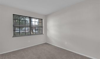 128 Shadalane Unit # A Walk, Ballwin, MO 63011