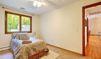 6 Birch St, Johnston, RI 02919