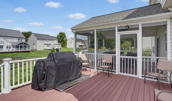 10 WHIRLAWAY Dr, Bear, DE 19701