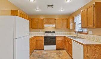 3 4 Sunset Cir, Alpine, TX 79830
