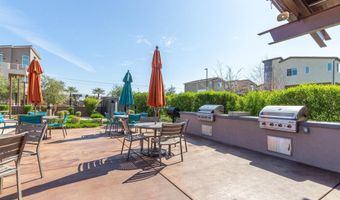 1250 N Abbey Ln 200, Chandler, AZ 85226