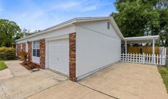 208 AVALONE Dr, Apopka, FL 32703