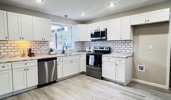 328 LENLOCK Dr, Anniston, AL 36206