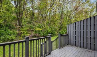 47 Morgan Ave 29, Johnston, RI 02919