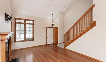 3814 Brookdale Ave, Ames, IA 50010