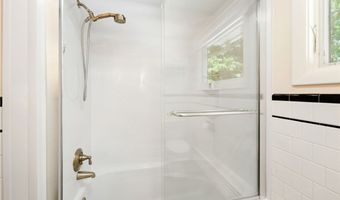 505 Cedar Ave, East Greenwich, RI 02818