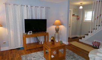 204 Hawthorne St, Alma, MI 48801