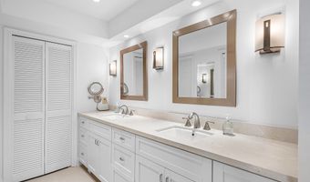 481 Forestview Dr, Atlantis, FL 33462