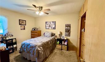905 Clausen Ave, Albert Lea, MN 56007