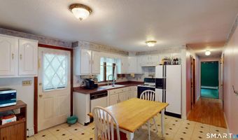 34 Angell Rd, Glocester, RI 02814