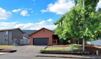7087 ASTER St, Springfield, OR 97478