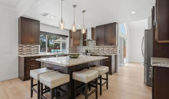 5217 Alamosa Park Dr, Oceanside, CA 92057