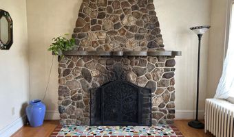 3 Van Buren St, Albany, NY 12206