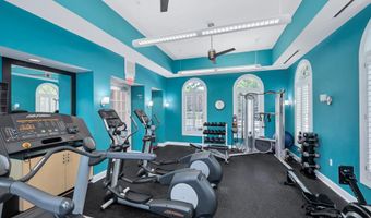 705 LYLES Ln, Alexandria, VA 22314