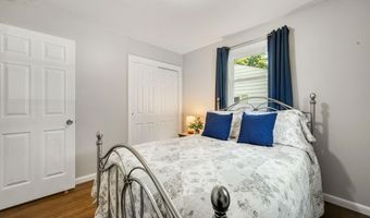 160 Gazo Ave, Burlington, VT 05408