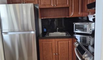 2910 Point East Dr M610, Aventura, FL 33160