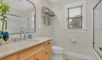 7 Tinker Pond Rd, Bolton, CT 06043
