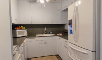 425 Ena Rds 706B, Honolulu, HI 96815