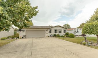 1301 Wood Duck Rd, Arnolds Park, IA 51331