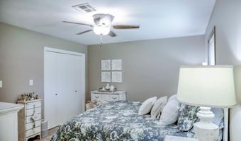 713 S Boyer Rd, Arkansas City, KS 67005