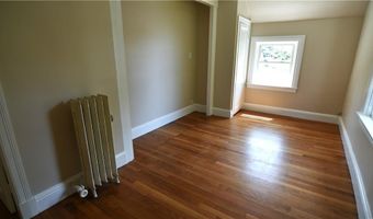 144 Woonsocket Hill Road Rd, North Smithfield, RI 02896
