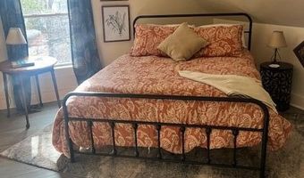 226 Washington St, Bath, ME 04530