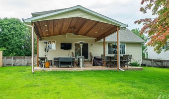 2013 NW School St, Ankeny, IA 50023