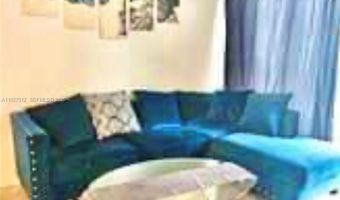 3401 N Country Club Dr 206, Aventura, FL 33180